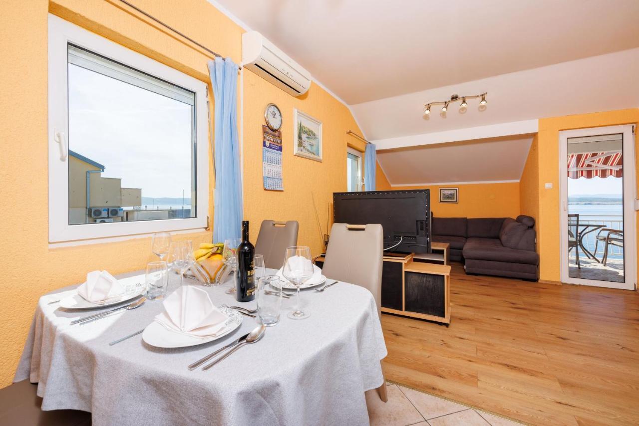 Apartment Davor Dramalj Ngoại thất bức ảnh